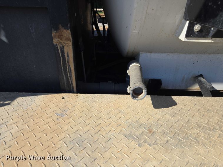 image for item EV1689 2007 Sewer Equipment vacuum excavator