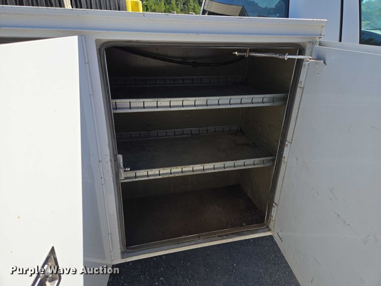 image for item EV1691 2008 Sterling 5500 utility / service truck