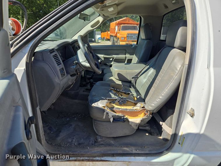 image for item EV1691 2008 Sterling 5500 utility / service truck