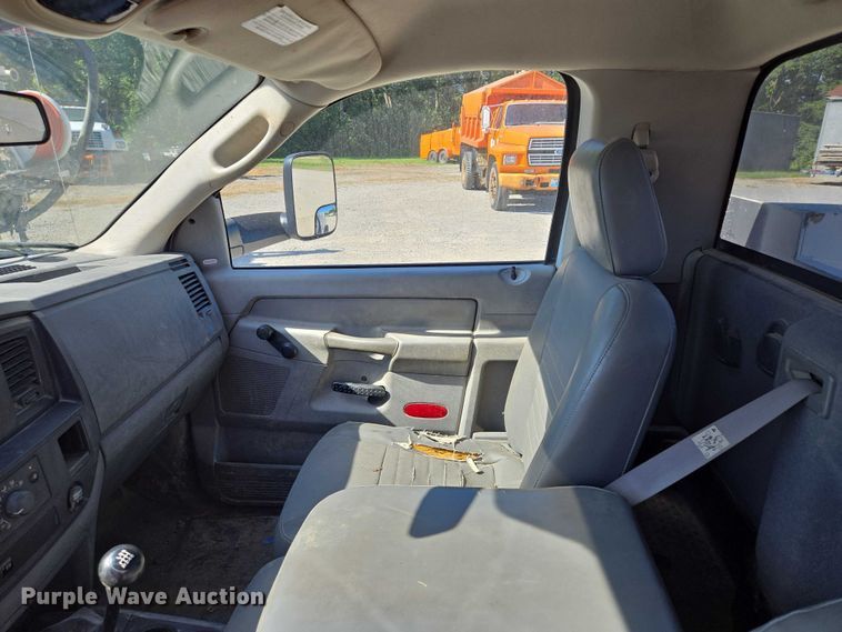 image for item EV1691 2008 Sterling 5500 utility / service truck