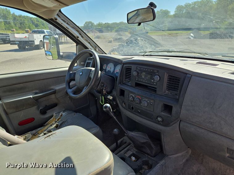 image for item EV1691 2008 Sterling 5500 utility / service truck