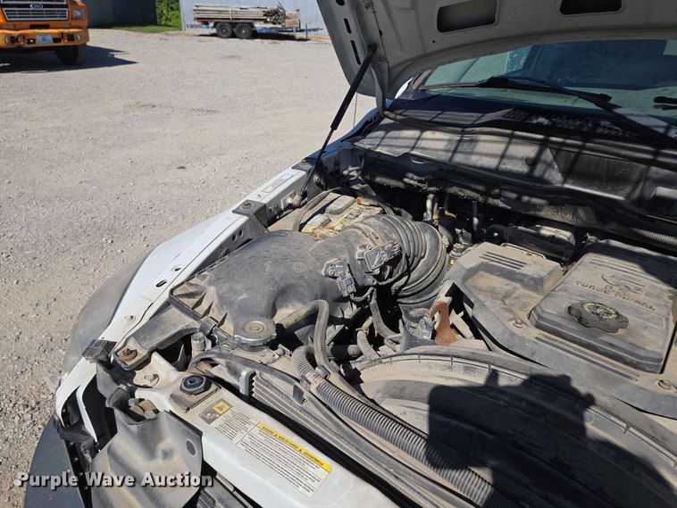 image for item EV1691 2008 Sterling 5500 utility / service truck