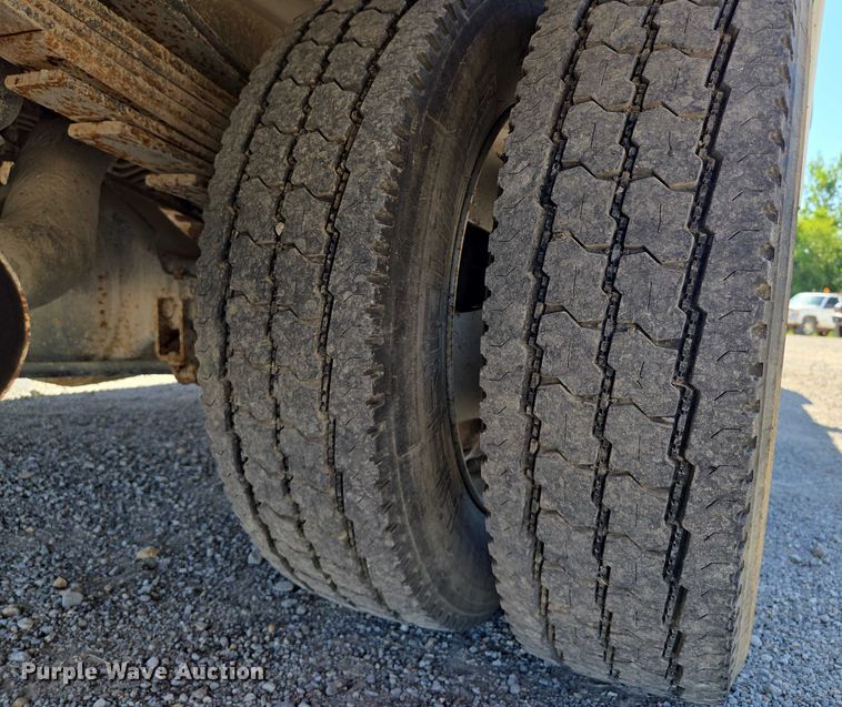 image for item EV1691 2008 Sterling 5500 utility / service truck