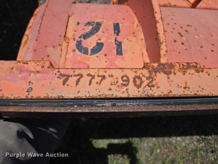 image for item EV1692 2000 Chevrolet C6500 dump truck