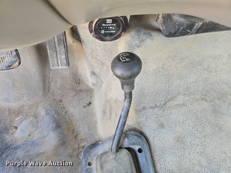 image for item EV1694 2001 Ford F550 Super Duty bucket truck