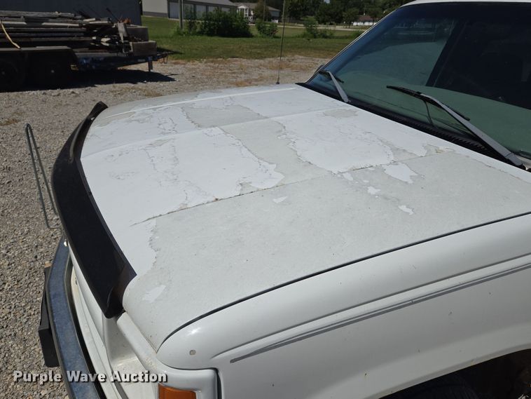 image for item EV1695 1998 Chevrolet K1500 pickup truck