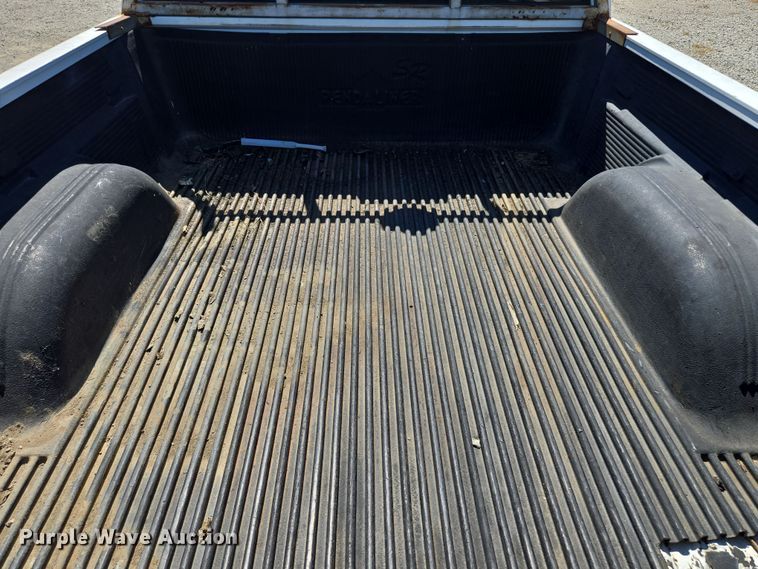 image for item EV1695 1998 Chevrolet K1500 pickup truck