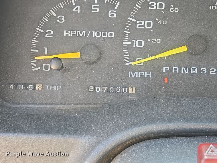 image for item EV1695 1998 Chevrolet K1500 pickup truck