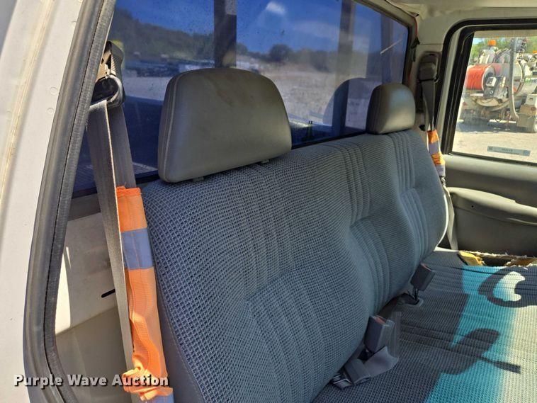 image for item EV1695 1998 Chevrolet K1500 pickup truck