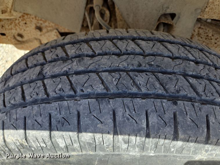 image for item EV1695 1998 Chevrolet K1500 pickup truck