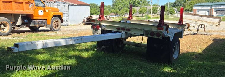 image for item EV1697 1999 Brindle pole trailer