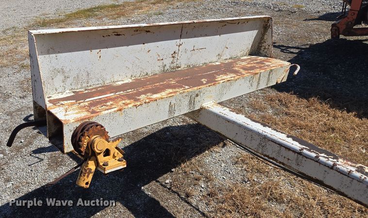 image for item EV1697 1999 Brindle pole trailer