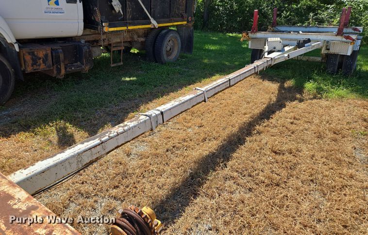 image for item EV1697 1999 Brindle pole trailer