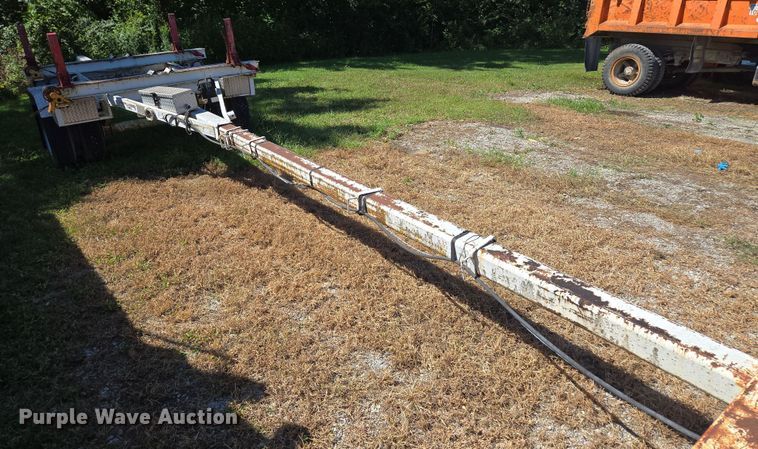 image for item EV1697 1999 Brindle pole trailer
