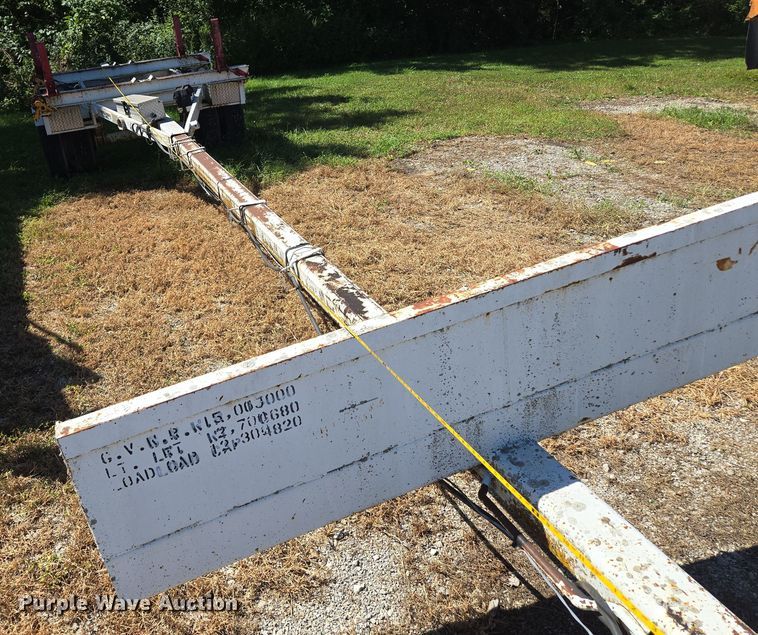 image for item EV1697 1999 Brindle pole trailer