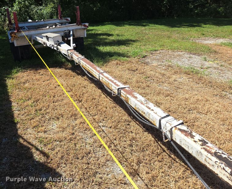 image for item EV1697 1999 Brindle pole trailer