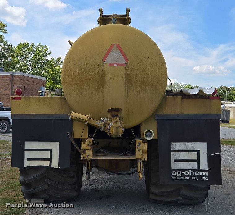 image for item EV1699 1991 Terra-Gator 1664 T manure spreader truck