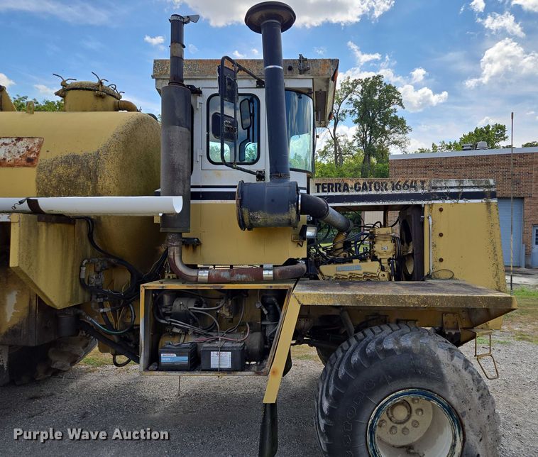 image for item EV1699 1991 Terra-Gator 1664 T manure spreader truck