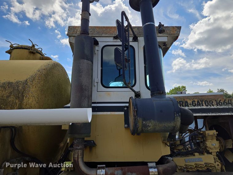 image for item EV1699 1991 Terra-Gator 1664 T manure spreader truck