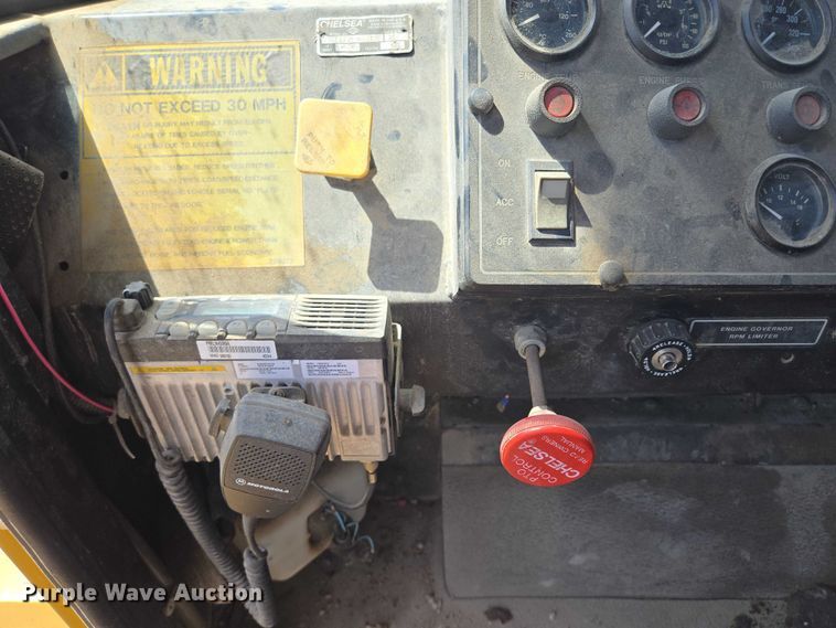 image for item EV1699 1991 Terra-Gator 1664 T manure spreader truck