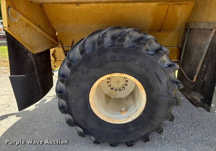 image for item EV1699 1991 Terra-Gator 1664 T manure spreader truck