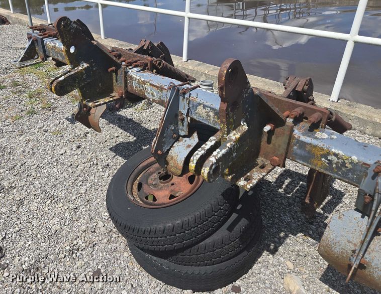 image for item EV1699 1991 Terra-Gator 1664 T manure spreader truck