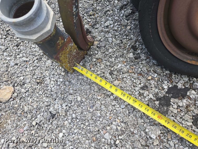 image for item EV1699 1991 Terra-Gator 1664 T manure spreader truck