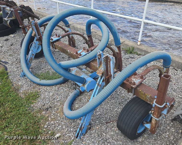 image for item EV1700 Better-Bilt 2500 manure spreader