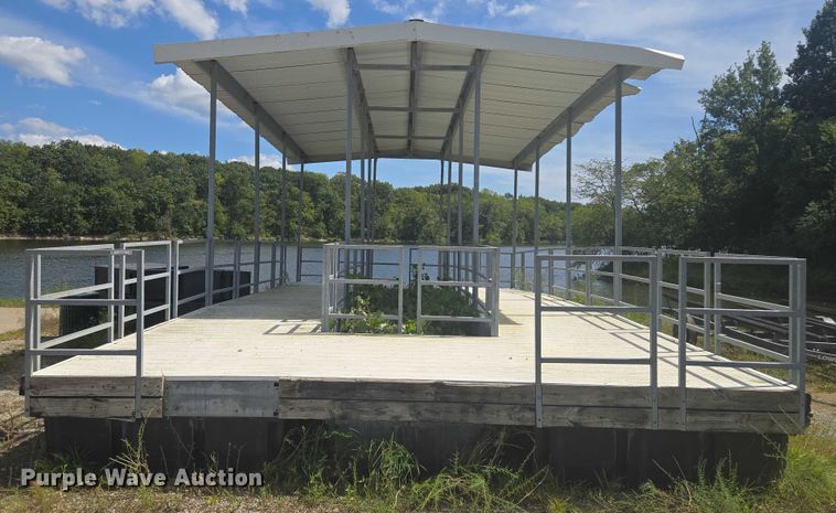 image for item EV1703 Boat dock 