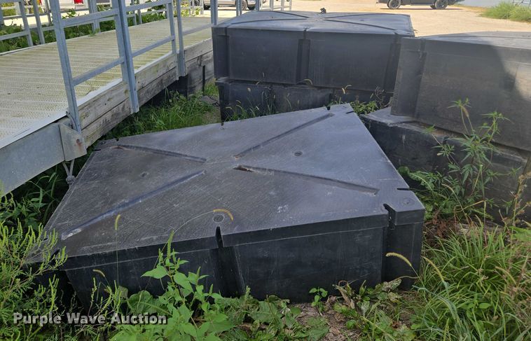 image for item EV1703 Boat dock 