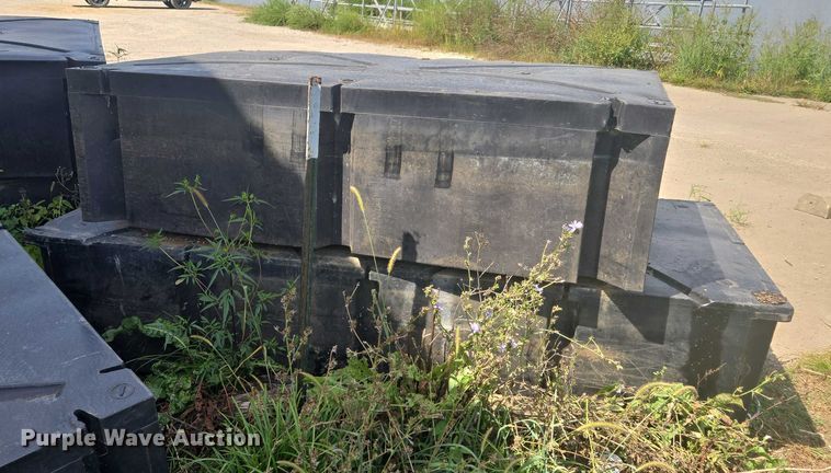 image for item EV1703 Boat dock 