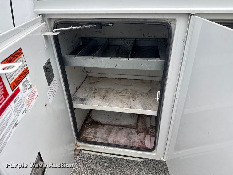 image for item EV1742 2015 Ford  F550 XL Super Duty  bucket truck