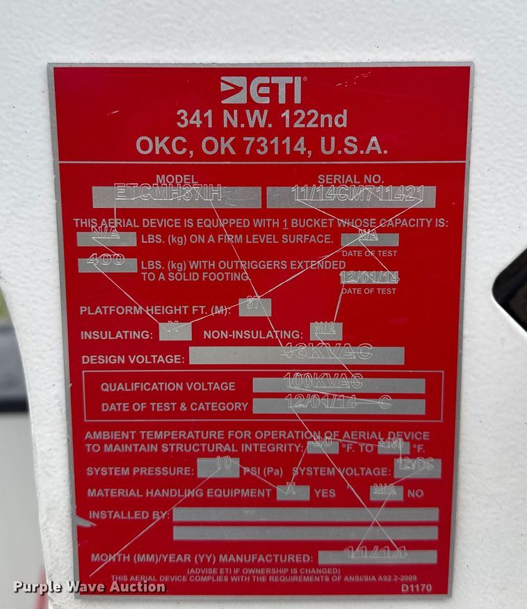 image for item EV1742 2015 Ford  F550 XL Super Duty  bucket truck