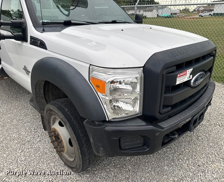 image for item EV1742 2015 Ford  F550 XL Super Duty  bucket truck