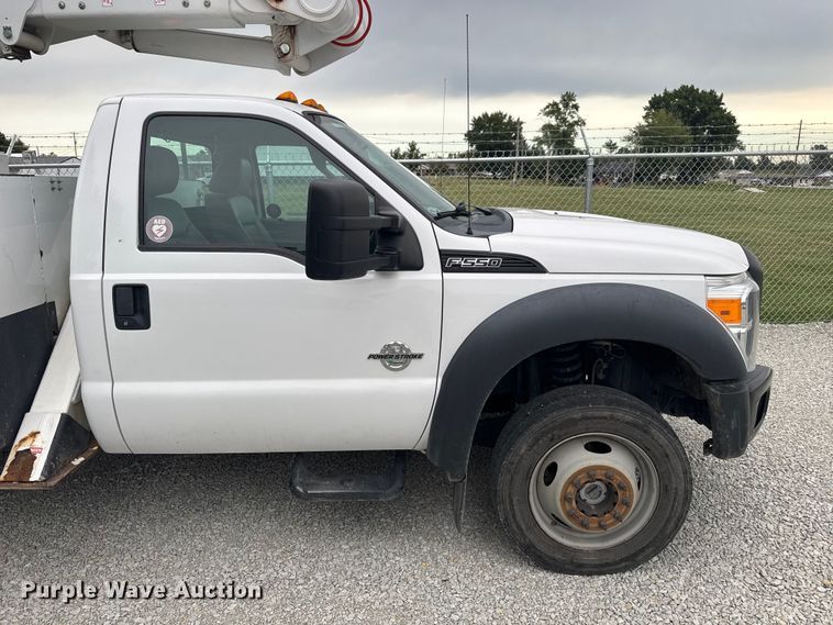 image for item EV1742 2015 Ford  F550 XL Super Duty  bucket truck