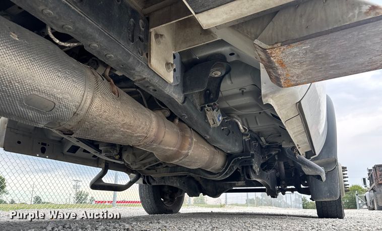 image for item EV1742 2015 Ford  F550 XL Super Duty  bucket truck