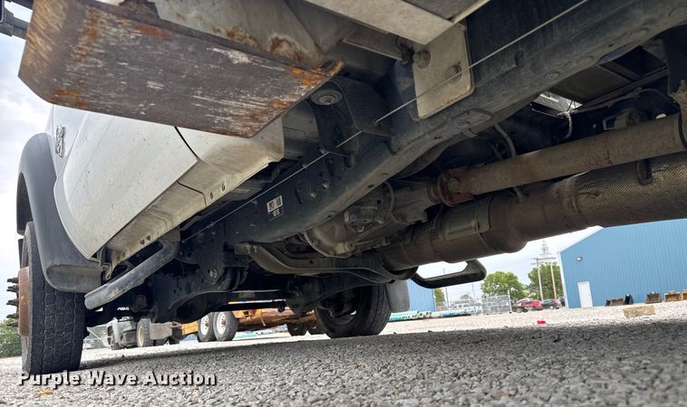 image for item EV1742 2015 Ford  F550 XL Super Duty  bucket truck