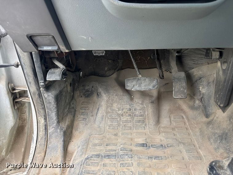 image for item EV1742 2015 Ford  F550 XL Super Duty  bucket truck