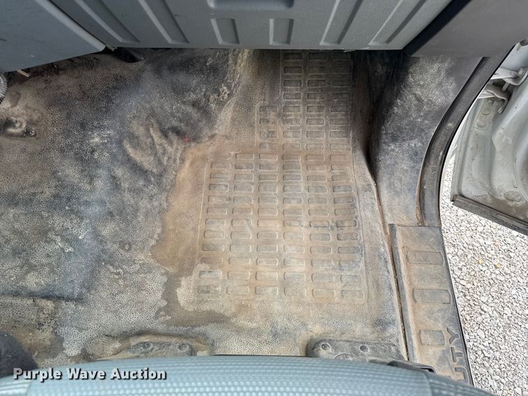 image for item EV1742 2015 Ford  F550 XL Super Duty  bucket truck