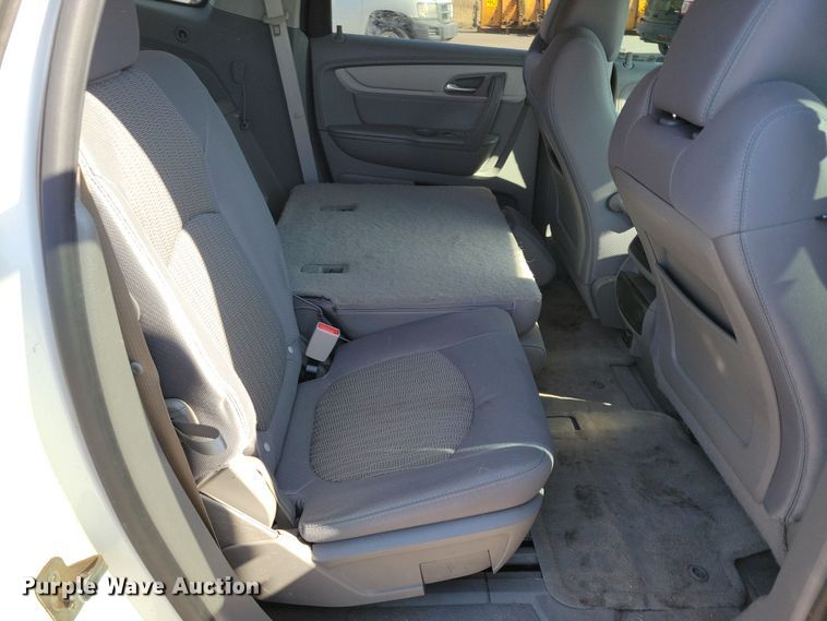 image for item NB9897 2015 Chevrolet Traverse SUV
