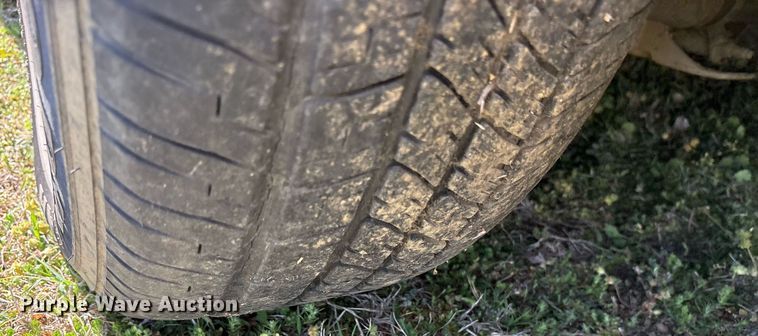 image for item OB9589 2004 Ford Crown Victoria Police Interceptor  