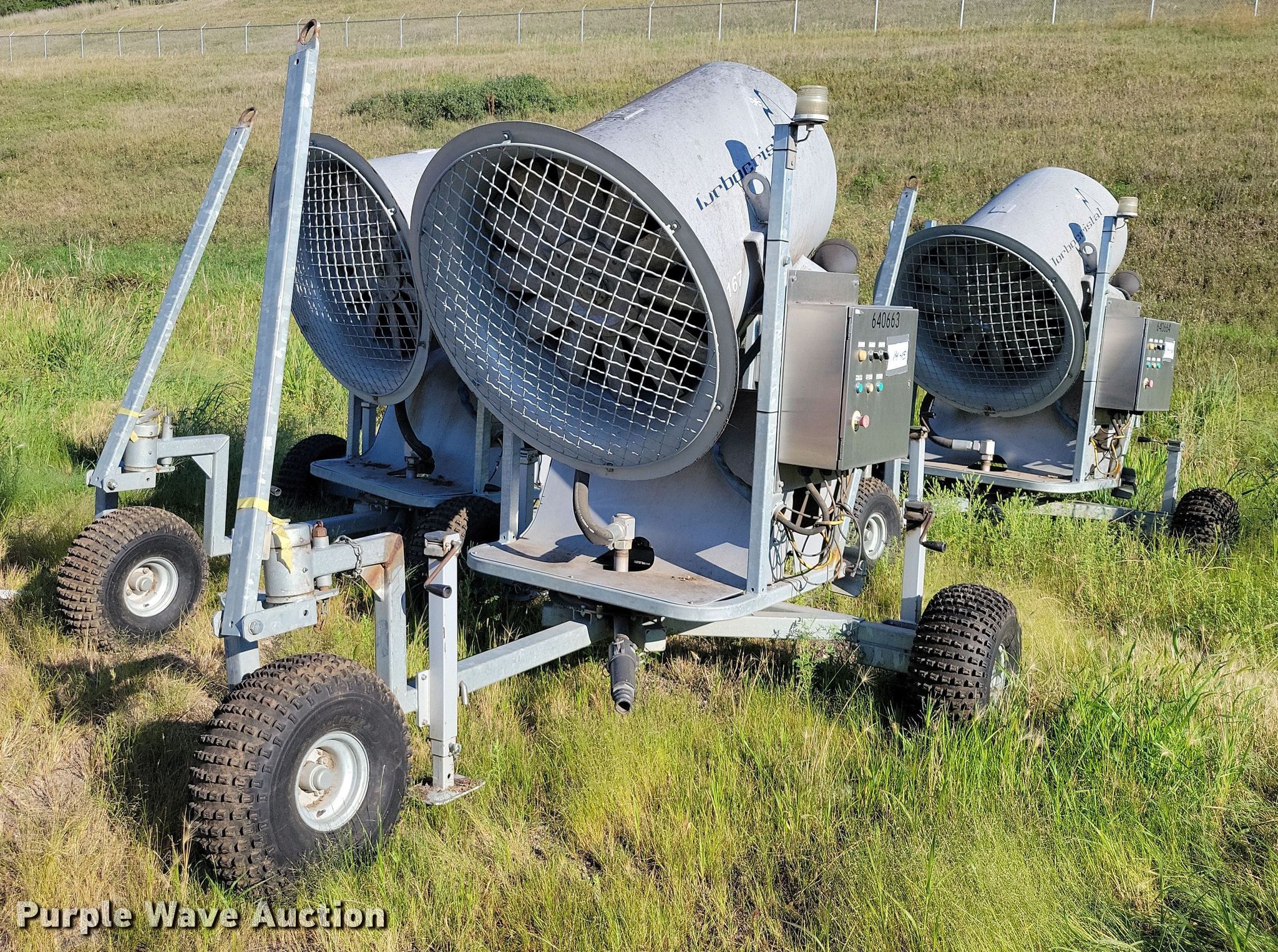 4) Turbocristal portable fans in Sioux Falls, SD | Item DX7272 for