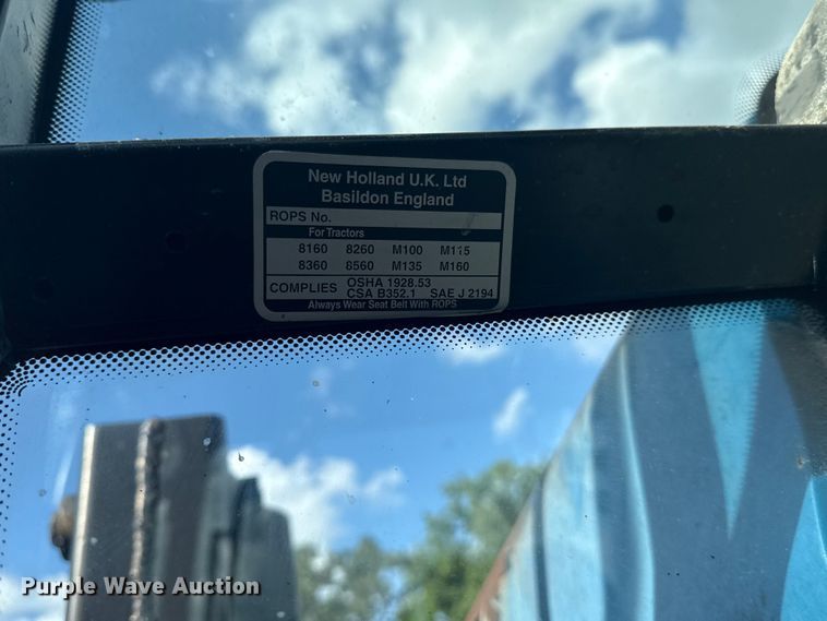 image for item DJ7780 New Holland 8260 MFWD tractor