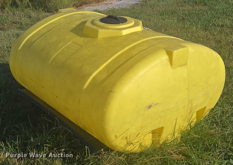 image for item DR2593 Tank