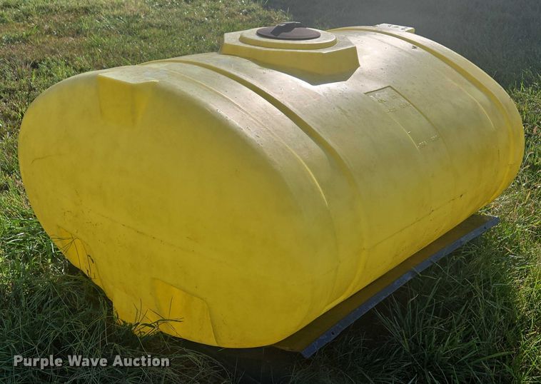 image for item DR2593 Tank