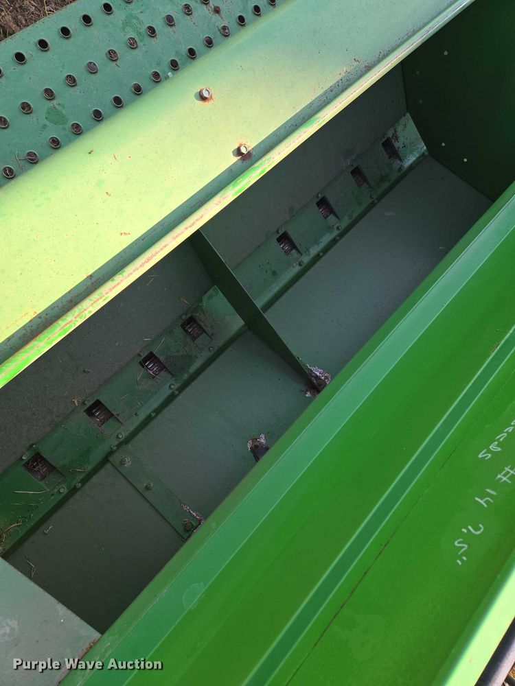 image for item DR2596 John Deere  455 grain drill