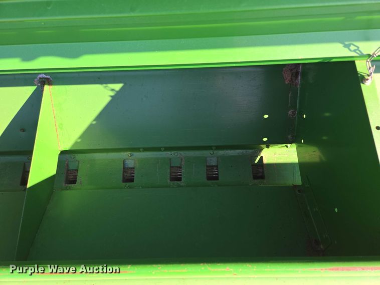 image for item DR2596 John Deere  455 grain drill