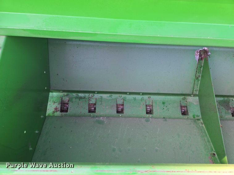 image for item DR2596 John Deere  455 grain drill
