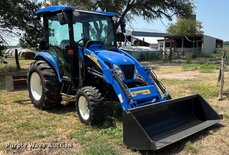 image for item DT3340 2013 New Holland Boomer 3040 MFWD tractor