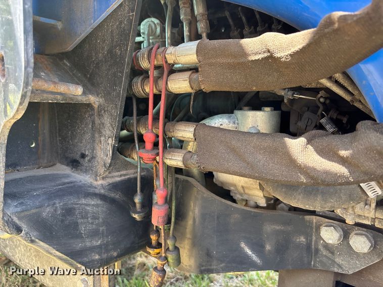 image for item DT3340 2013 New Holland Boomer 3040 MFWD tractor